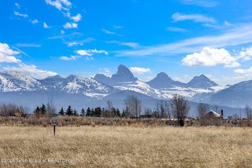 5441 Painted Pony Dr, Tetonia, ID, 83452-5130 | Card Image