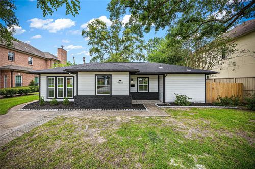 4626 Holly St, Bellaire, TX, 77401-5805 | Card Image