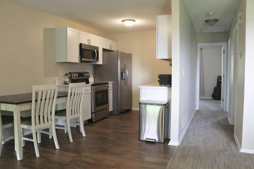 8833 Maplebrook Ct, Brooklyn Park, MN, 55445-1935 | Card Image