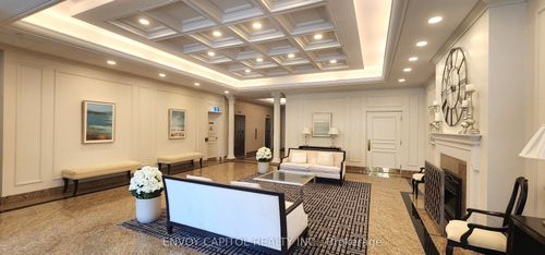 602-1 Hycrest Ave, North York, ON, M2N6V8 | Card Image