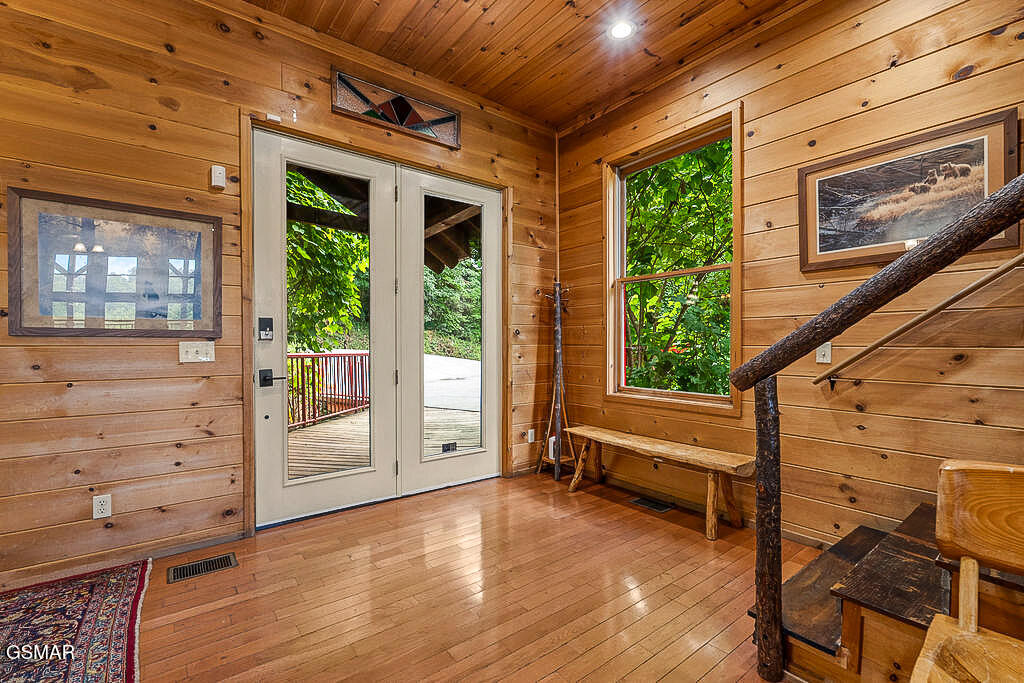 Residential in Gatlinburg 4