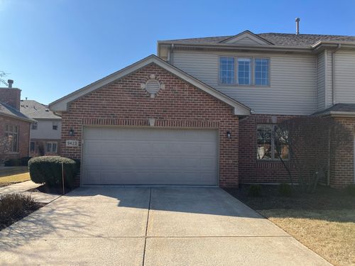 9423 Caledonia Dr, Tinley Park, IL, 60487-6172 | Card Image