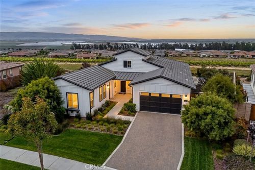 1662 Eucalyptus Rd, Nipomo, CA, 93444-6682 | Card Image