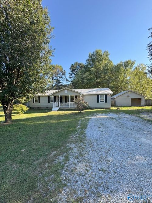 2732 Ready Section Rd, Toney, AL, 35773-7129 | Card Image