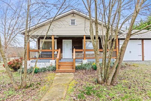 5765 Red Clay Rd, Cohutta, GA, 30710-7527 | Card Image