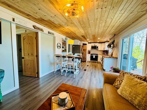 30 Mobleys Blf, Abbeville, SC, 29620-3329 | Card Image