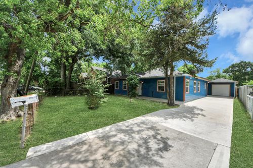 135 Rustic Dr, Pasadena, TX, 77502-2007 | Card Image