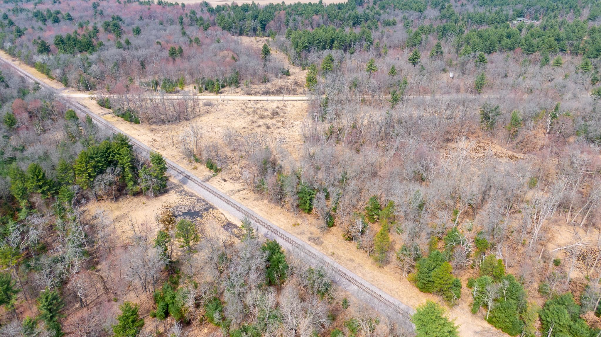 Land in Adams 3