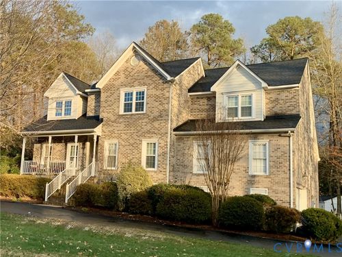 9008 Kings Charter Dr, Mechanicsville, VA, 23116-5194 | Card Image