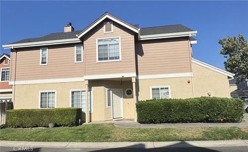 40 Manchester Ln, Fairfield, CA, 94533-6629 | Card Image