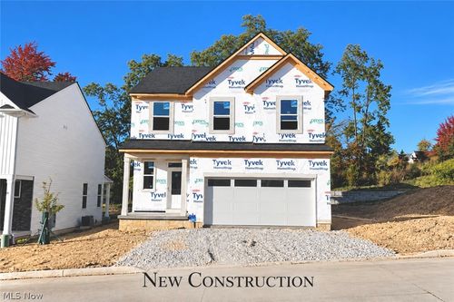 2084 Glenmont Drive, Brunswick, OH, 44212 | Card Image