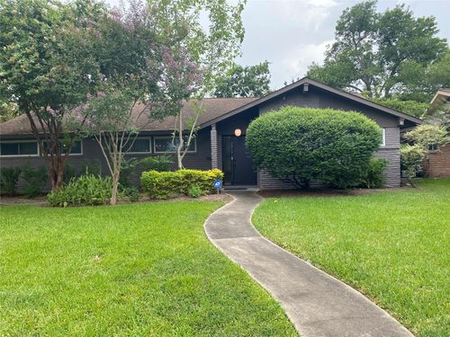 9614 Greenwillow St, Houston, TX, 77096-4410 | Card Image