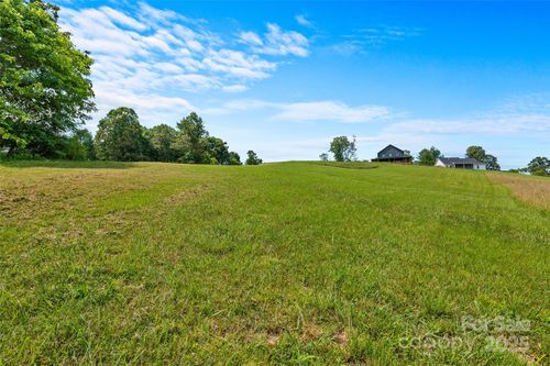113 Grandview Ridge Dr, Alexander, NC, 28701-0227 | Card Image