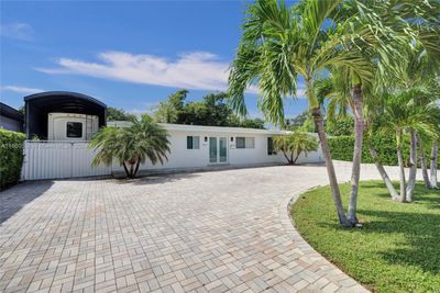 1910 N Hibiscus Dr, House other with 4 bedrooms, 2 bathrooms and null parking in North Miami FL | Image 3