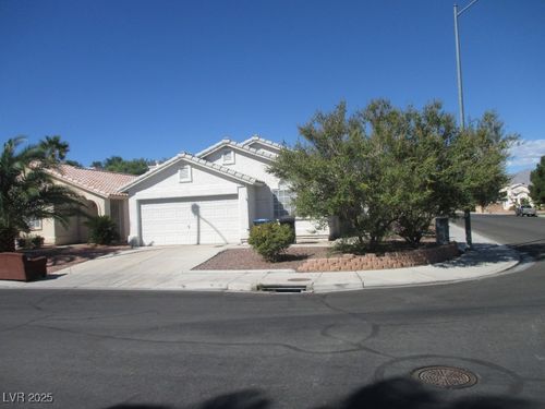 7100 Junction Village Ave, Las Vegas, NV, 89129-7106 | Card Image