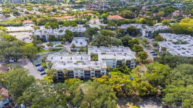 APT-115 - 4235 N University Dr, Condo with 2 bedrooms, 2 bathrooms and null parking in Sunrise FL | Image 16