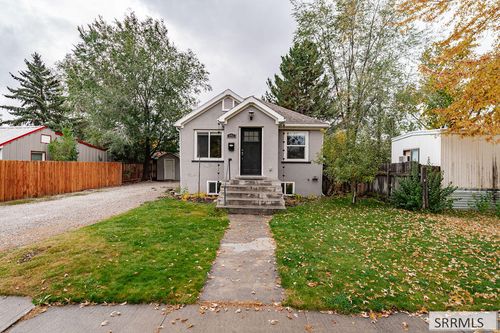142 E 2nd N, Rigby, ID, 83442-1233 | Card Image