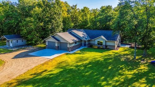 4410 Big Bass Rd Ne, Bemidji, MN, 56601-7058 | Card Image