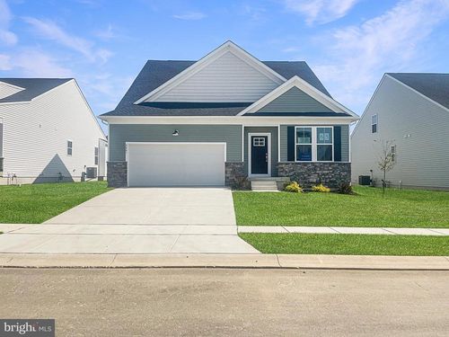 2661 Fairlight Dr, MIDDLETOWN, DE, 19709-3341 | Card Image