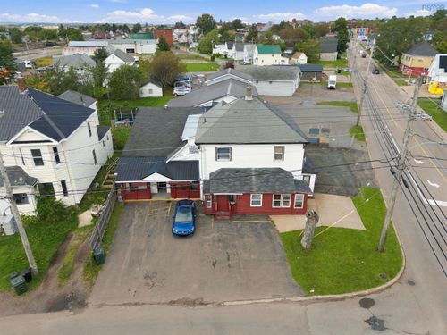 14 Spring St, Home with 7 bedrooms, 0 bathrooms and null parking in Amherst NS | Card Image