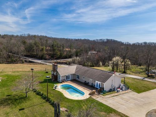 10389 Summer City Rd, Spring City, TN, 37381-7450 | Card Image