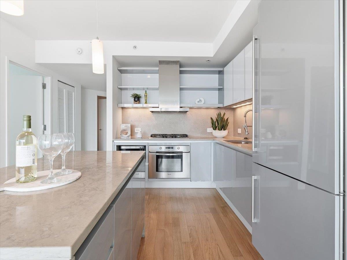 Residential in JC, Downtown 3