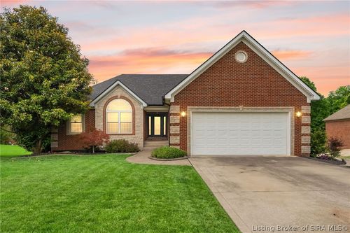 6203 21st Century Dr, Charlestown, IN, 47111-7715 | Card Image