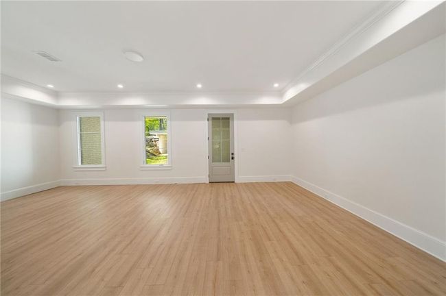 1068 Moores Mill Rd Nw, House other with 6 bedrooms, 7 bathrooms and null parking in Atlanta GA | Image 31