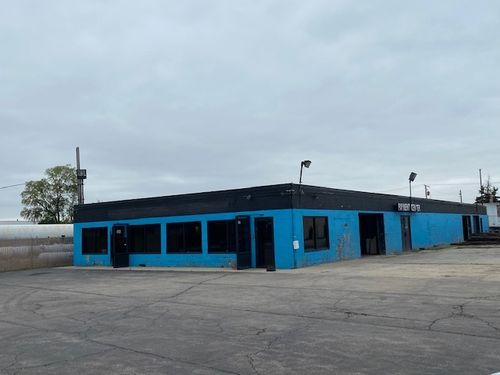 4701 Lake St, Melrose Park, IL, 60160-2748 | Card Image