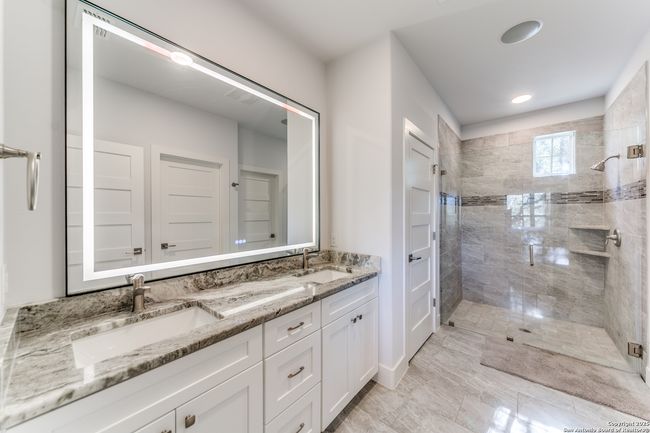 9050 Rebecca Creek Rd, House other with 3 bedrooms, 2 bathrooms and null parking in Spring Branch TX | Image 17