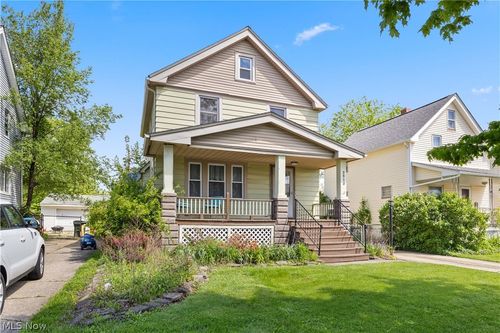 3810 Russell Ave, Parma, OH, 44134-1843 | Card Image