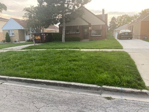 44 50th Ave, Bellwood, IL, 60104-1019 | Card Image