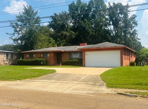 6016 N State St, Jackson, MS, 39213-9727 | Card Image