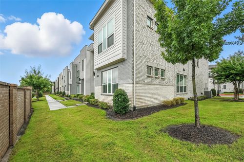 1769 Montgomery Dr, Plano, TX, 75075-1226 | Card Image