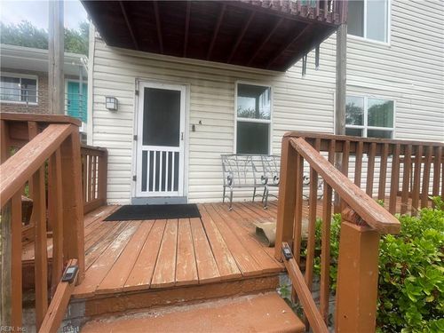 9611 3rd View St, Norfolk, VA, 23503-1433 | Card Image