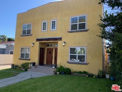 1033 1/2 N Martel Ave, West Hollywood, CA, 90046-6611 | Card Image