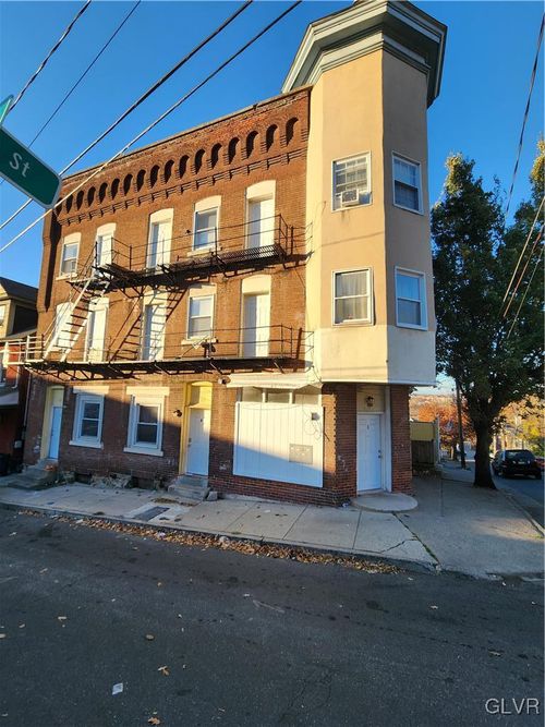 5-1039 Mechanic Street, Bethlehem City, PA, 18015 | Card Image