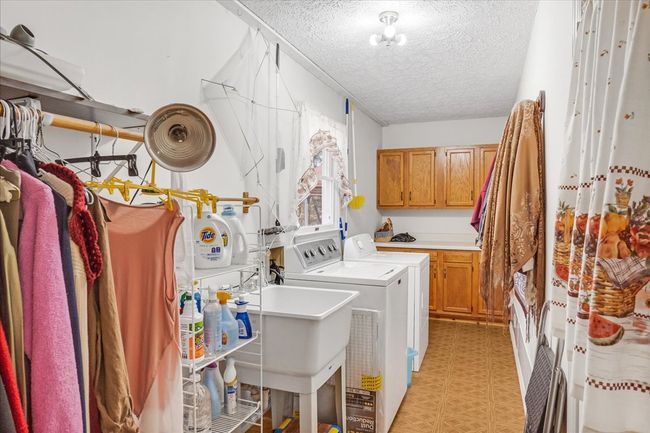 600 Margaret Cir, House other with 5 bedrooms, 3 bathrooms and 5 parking in Mc Minnville TN | Image 32