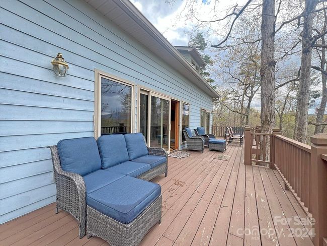 686 Fontana View Rd, House other with 4 bedrooms, 4 bathrooms and null parking in Bryson City NC | Image 6