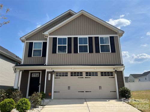 1008 Skipjack Ln, Charlotte, NC, 28269-4898 | Card Image
