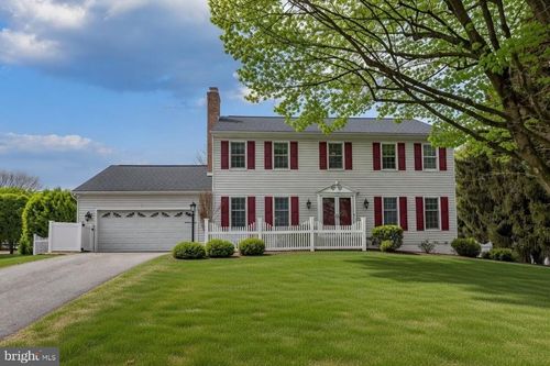 4160 Exton Ln, YORK, PA, 17402-3311 | Card Image