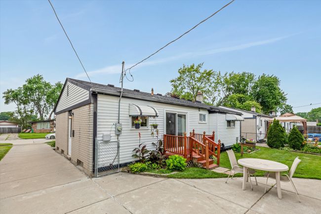 767 Denice St, House other with 3 bedrooms, 2 bathrooms and null parking in Westland MI | Image 5