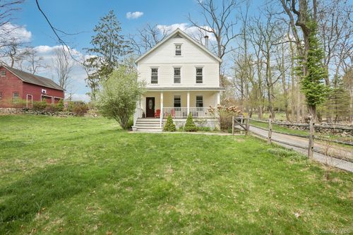 101 Spring Valley Rd, Ossining, NY, 10562-1611 | Card Image
