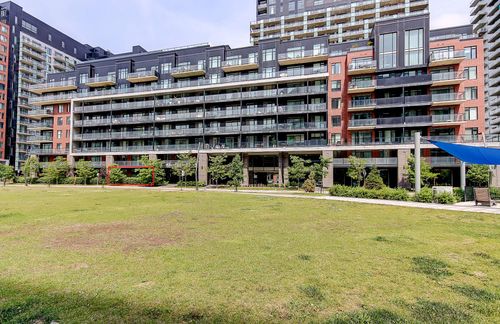 106-700 Rue Des Éclaircies, Brossard, QC, J4Z0P9 | Card Image