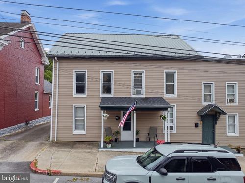 38 W Potomac St, WILLIAMSPORT, MD, 21795-1037 | Card Image