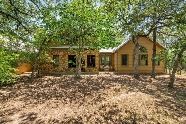 136 Red Fox Ln, Home with 5 bedrooms, 6 bathrooms and 6 parking in Bastrop TX | Image 15