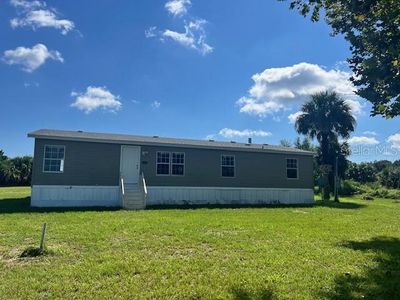 351 N Brooks Circle, House other with 3 bedrooms, 2 bathrooms and null parking in Oak Hill FL | Image 2