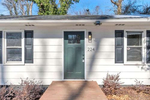 224 S Hampton Dr, Spartanburg, SC, 29306-5203 | Card Image