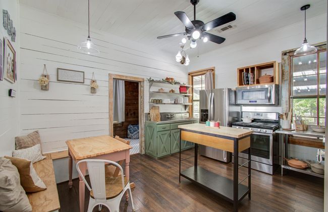 14203 Cypress Creek Blvd, House other with 3 bedrooms, 2 bathrooms and 2 parking in Cypress TX | Image 17