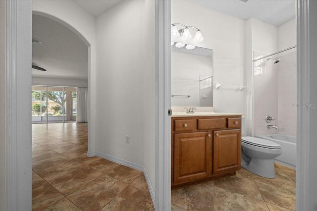 8640 Sw 83 Rd Loop, House other with 3 bedrooms, 2 bathrooms and null parking in OCALA FL | Image 36